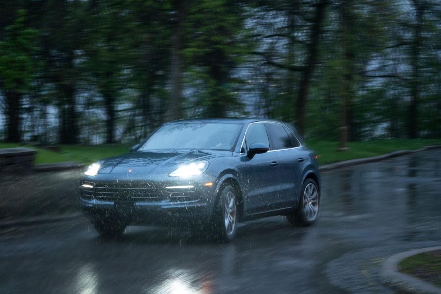  Porsche Cayenne S (PO536) 2018 года  (NA) (фото 3 из 40)